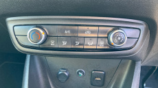 Vauxhall Crossland 1.2 Turbo Design 5dr Petrol Hatchback